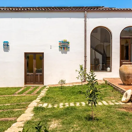 Sogno Di Giove Con Piscina By Wonderful Italy Apartment Syracuse